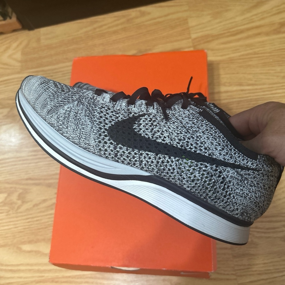 Men’s size 10.5 flyknit 1.0 OG - Oreo colour way, brand new with box. Dead-stock